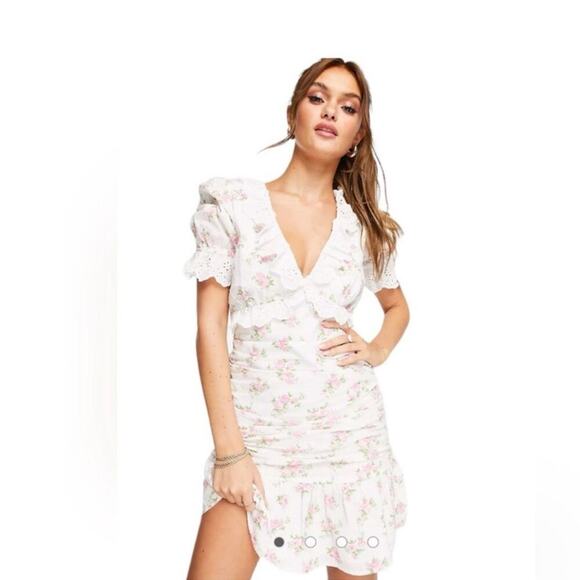 NWT ASOS Design Eyelet Fill Ruched Mini Dress in Textured Rose Floral Print - Picture 1 of 9